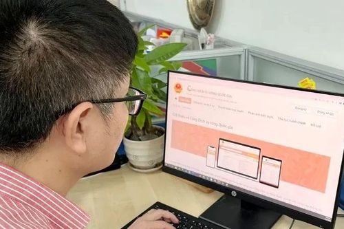 'Phi địa giới' giải quyết thủ tục hành chính - cần quyết tâm lớn để thực hiện