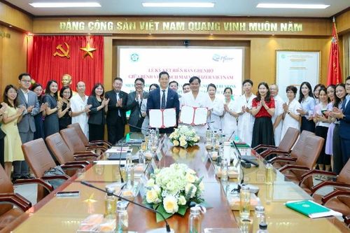Hợp tác nâng cao năng lực cung ứng dịch vụ chăm sóc sức khỏe và thúc đẩy nghiên cứu y học