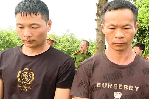 Thanh Hóa tạm giữ hình sự hai nghi can người nước ngoài để điều tra về hành vi xâm phạm mồ, mả