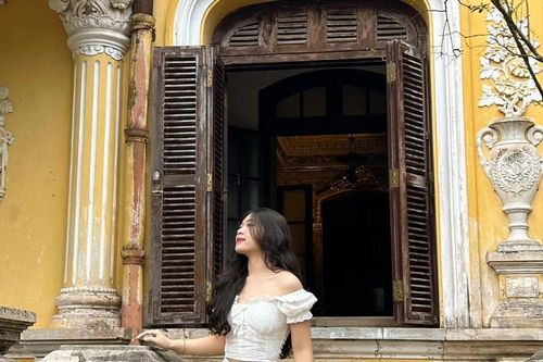 Cung An Định 'viên ngọc kiến trúc châu Âu' giữa lòng Huế