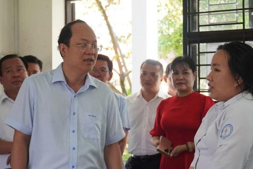 Trường Phổ thông dân tộc nội trú Cà Mau khó khăn trong tuyển sinh đầu cấp