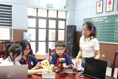 Hà Nội: Hơn 90 đội tranh tài Robotics năm học 2024 - 2025