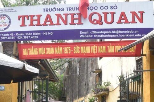 Hà Nội thông tin về sự cố rơi vữa trần trong lớp học tạm