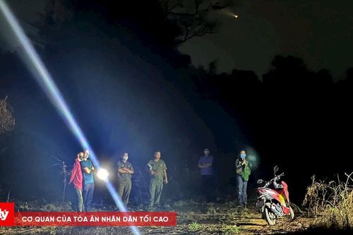 Điều tra nguyên nhân thanh niên chết trong tư thế quỳ gối