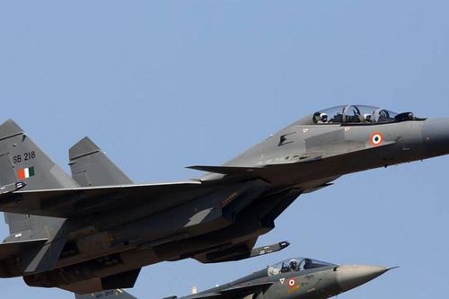 Pakistan bắn hạ 5 máy bay chiến đấu Ấn Độ, nhiều quốc gia lên tiếng