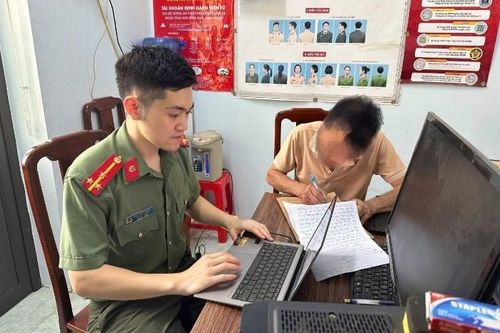 Xử lý 2 nhóm kín trên Facebook chuyên 'mật báo' chốt Cảnh sát giao thông