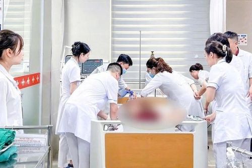 Hồi sinh bệnh nhi đuối nước từ cửa tử