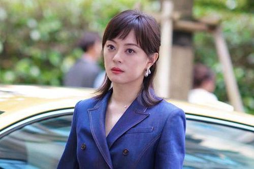 Diễn xuất được khen, Tôn Lệ vẫn khó giúp phim thoát điểm thấp