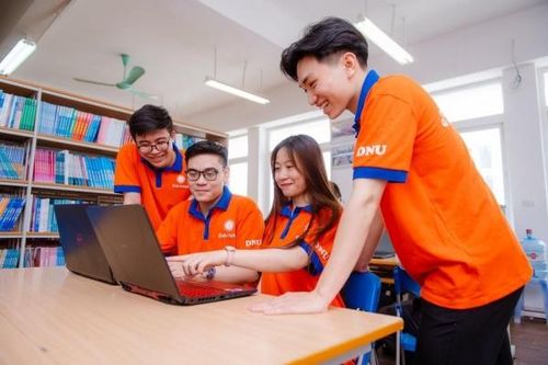 Giải 'cơn khát' nhân lực trong thương mại điện tử