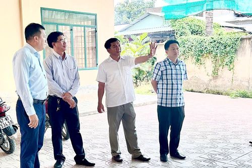 Tri Tôn kiểm tra, khảo sát phục vụ sắp xếp đơn vị hành chính