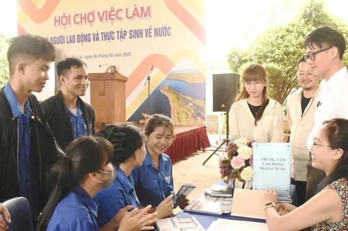 Hội chợ việc làm cho lao động về nước: Cầu nối mở ra cơ hội mới