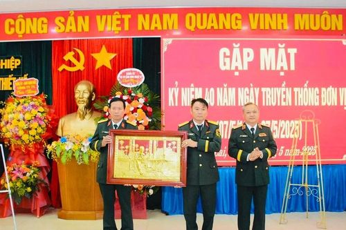 Xí nghiệp Khảo sát thiết kế Binh đoàn 15 kỷ niệm 40 năm Ngày truyền thống