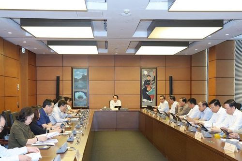 Góp phần bảo vệ các nhà khoa học 'dám nghĩ, dám làm'