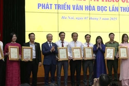 Trao Giải thưởng Phát triển văn hóa đọc lần thứ VII