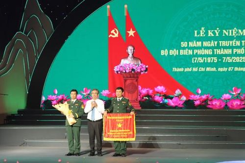 Bộ đội Biên phòng TP Hồ Chí Minh kỷ niệm 50 năm Ngày Truyền thống