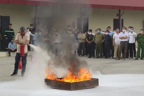 Dập tắt hiểm họa cháy nổ tại các khu làng nghề