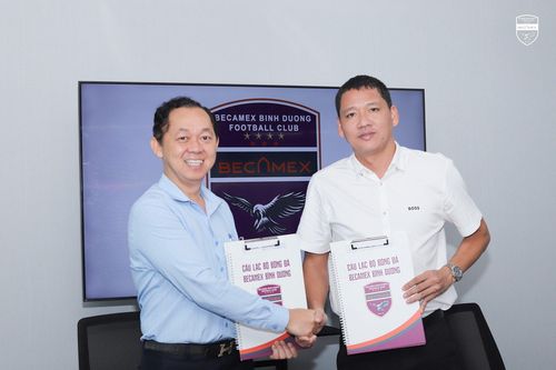 Cựu tiền đạo ĐT Việt Nam làm HLV trưởng CLB Bình Dương