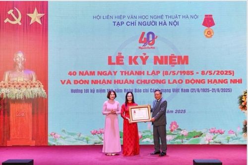 Tạp chí Người Hà Nội: Kỷ niệm 40 năm thành lập và đón nhận Huân chương Lao động hạng Nhì