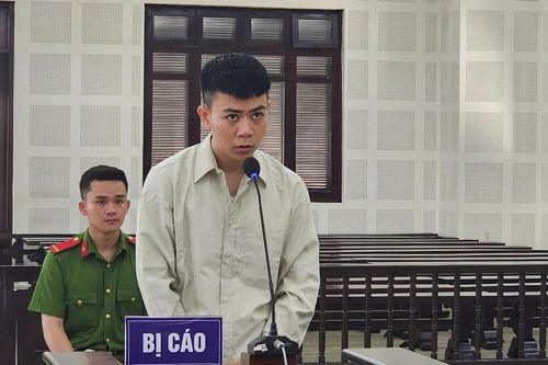 Tuyên phạt 8 năm tù đối với quản lý cấp trung trong đường dây lừa đảo chứng khoán quốc tế