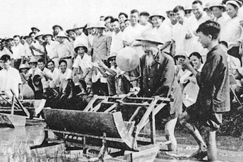 Dân vận*