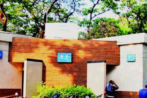 Ưu tiên đầu tư xây dựng nhà vệ sinh công cộng