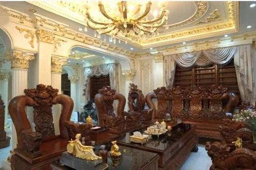 5 năm gom gỗ, đại gia Thanh Hóa gây sốt với biệt thự 300m2