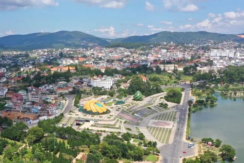 Lâm Đồng: Năng lực nhà thầu thi công dự án Trường Mầm non 6