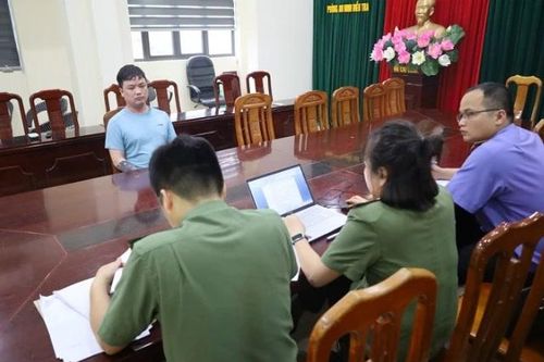 Bắt tạm giam TikToker Lê Việt Hùng về hành vi cưỡng đoạt tài sản