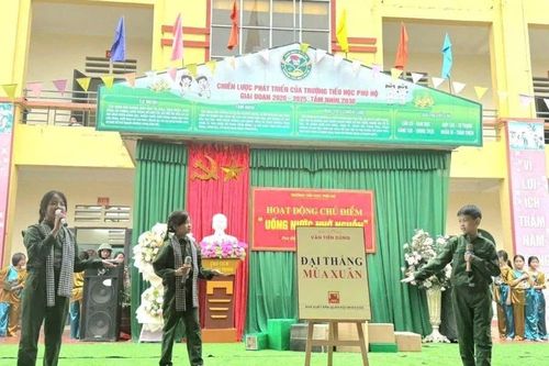 Các trường Tiểu học ở TX Phú Thọ tăng cường giáo dục đạo đức lối sống cho HS