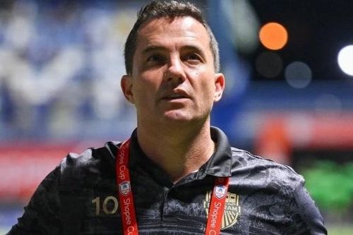 HLV Buriram United tuyên bố tự tin trước trận đấu CLB Công an Hà Nội