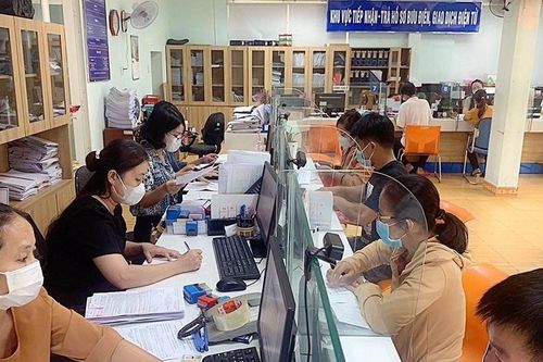 Chọn thời điểm nghỉ trước tuổi để được hưởng 75% lương hưu
