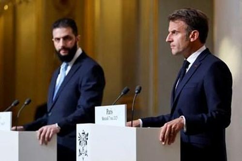 Tổng thống lâm thời Syria bàn gì với ông Macron trong chuyến đi lịch sử tới Pháp?