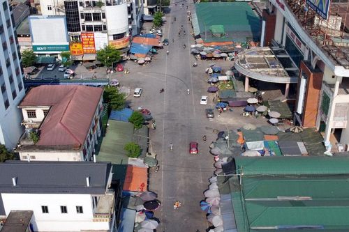 TP. Vinh: Đường Lê Hồng Sơn hết lấn chiếm sau tháng cao điểm