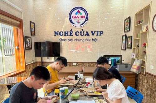 Nơi viết tiếp ước mơ cho những học trò đặc biệt