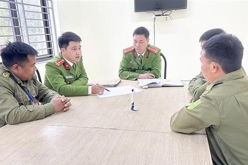 Khắc tuổi thanh xuân nơi biên giới