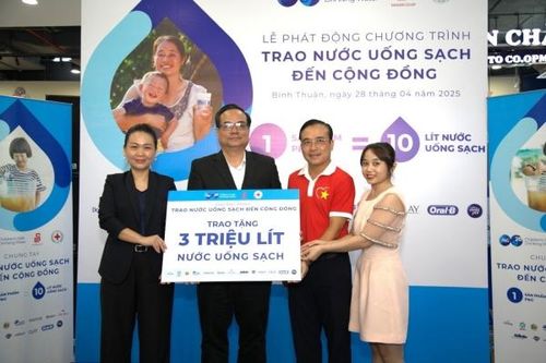 3 triệu lít nước uống sạch được trao đến cộng đồng