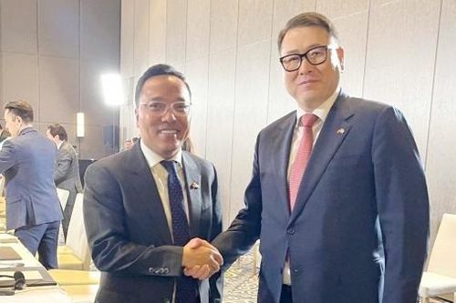Hoạt động ngoại giao của Thứ trưởng Nguyễn Hoàng Long tại Kazakhstan