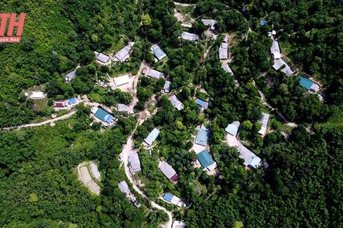 Góc khuất nơi 'Cổng trời'