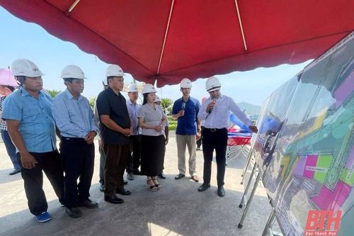 Đoàn đại biểu Ủy ban Mặt trận Lào xây dựng đất nước tỉnh Hủa Phăn tham quan, tìm hiểu tại tỉnh Thanh Hóa
