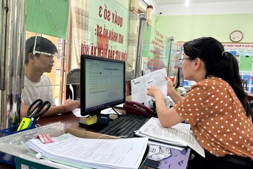 Lấy sự hài lòng của người dân làm thước đo