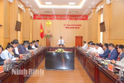 Đồng chí Chủ tịch UBND tỉnh tiếp các nhà đầu tư nước ngoài