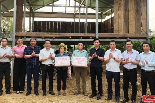 Đồng chí Bí thư Tỉnh ủy kiểm tra các công trình, dự án tại huyện Mường La