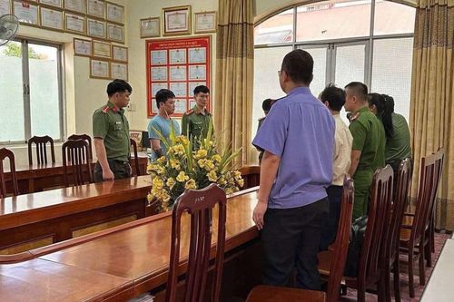 Tạm giữ TikToker Lê Việt Hùng để điều tra hành vi 'Cưỡng đoạt tài sản'
