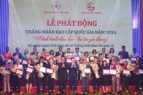 Phát động cấp quốc gia Tháng Nhân đạo năm 2025 'Hành trình nhân đạo - Lan tỏa yêu thương'