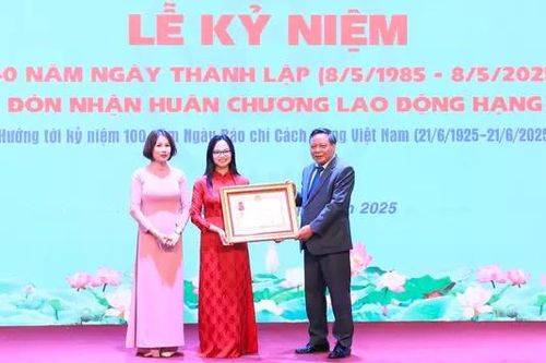 Phát huy giá trị sáng tạo của văn nghệ sĩ Thủ đô