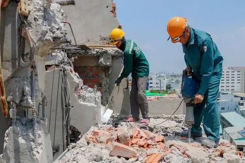 Dừng thi công các công trình xây dựng mất an toàn