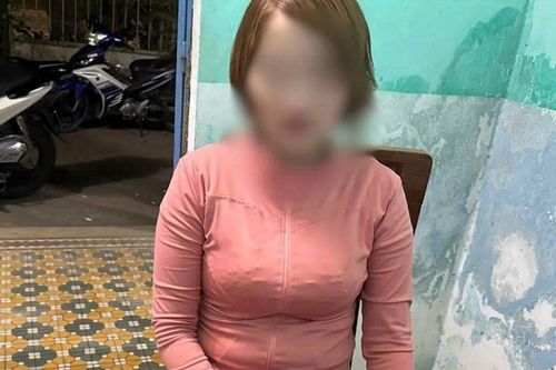 Nữ 'đạo chích' bị bắt sau 3 tiếng đồng hồ cuỗm tài sản ở tiệm vàng