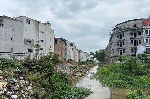 Hạ tầng tại các khu đô thị - bao giờ mới được hoàn thiện?Bài 2: Bỏ tiền mua nỗi 'bực mình'