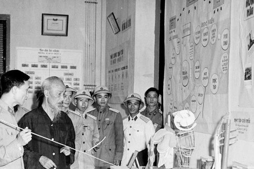 Sắp diễn ra triển lãm 'Hồ Chí Minh đẹp nhất tên Người' tại Nghệ An