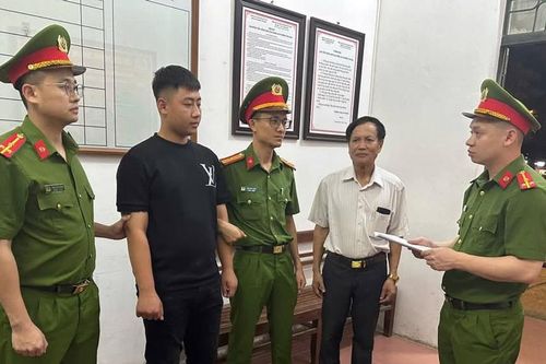 Phú Thọ: Bắt khẩn cấp nhiều đối tượng khai thác trái phép tài nguyên tại xã Thạch Khoán